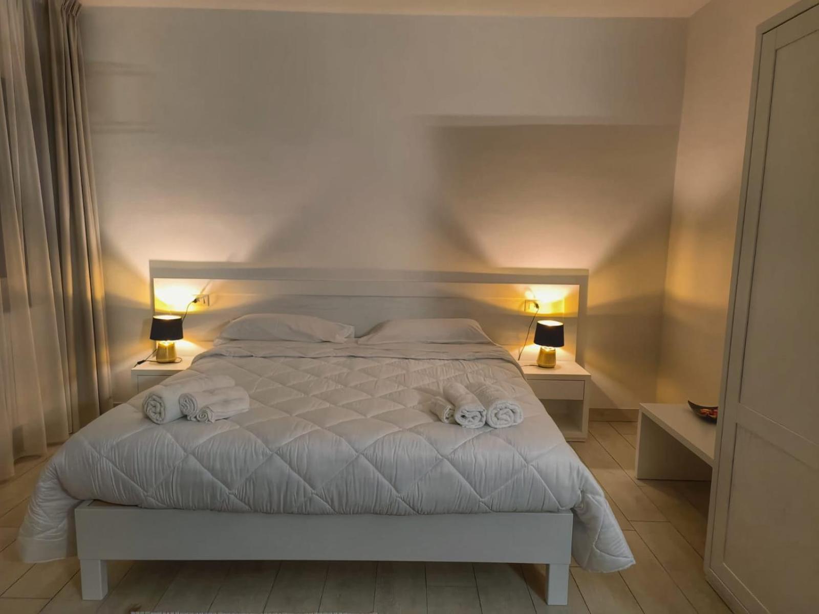 Mya Luxury Rooms And Wellness Melendugno Ngoại thất bức ảnh