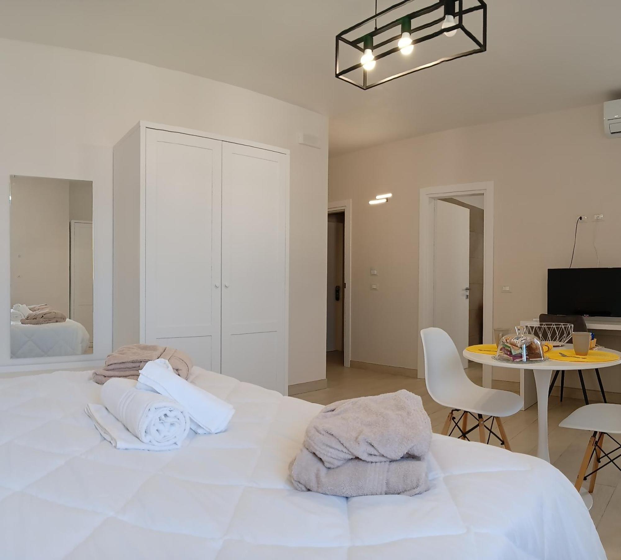 Mya Luxury Rooms And Wellness Melendugno Ngoại thất bức ảnh